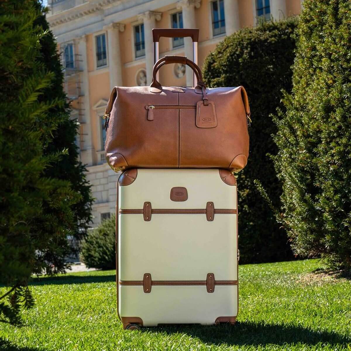 Bellagio Luggage + Bag Bundle in Cream