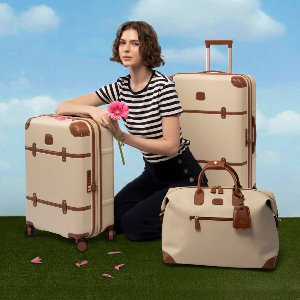Bellagio Carry-On + Large Expandable Checked Set in Cream